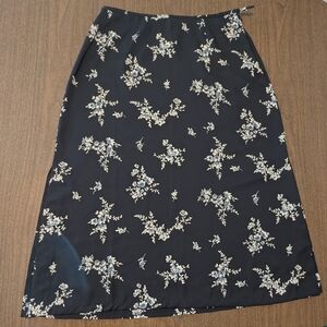 Ann Taylor Loft Dark Blue Floral Skirt Size 12